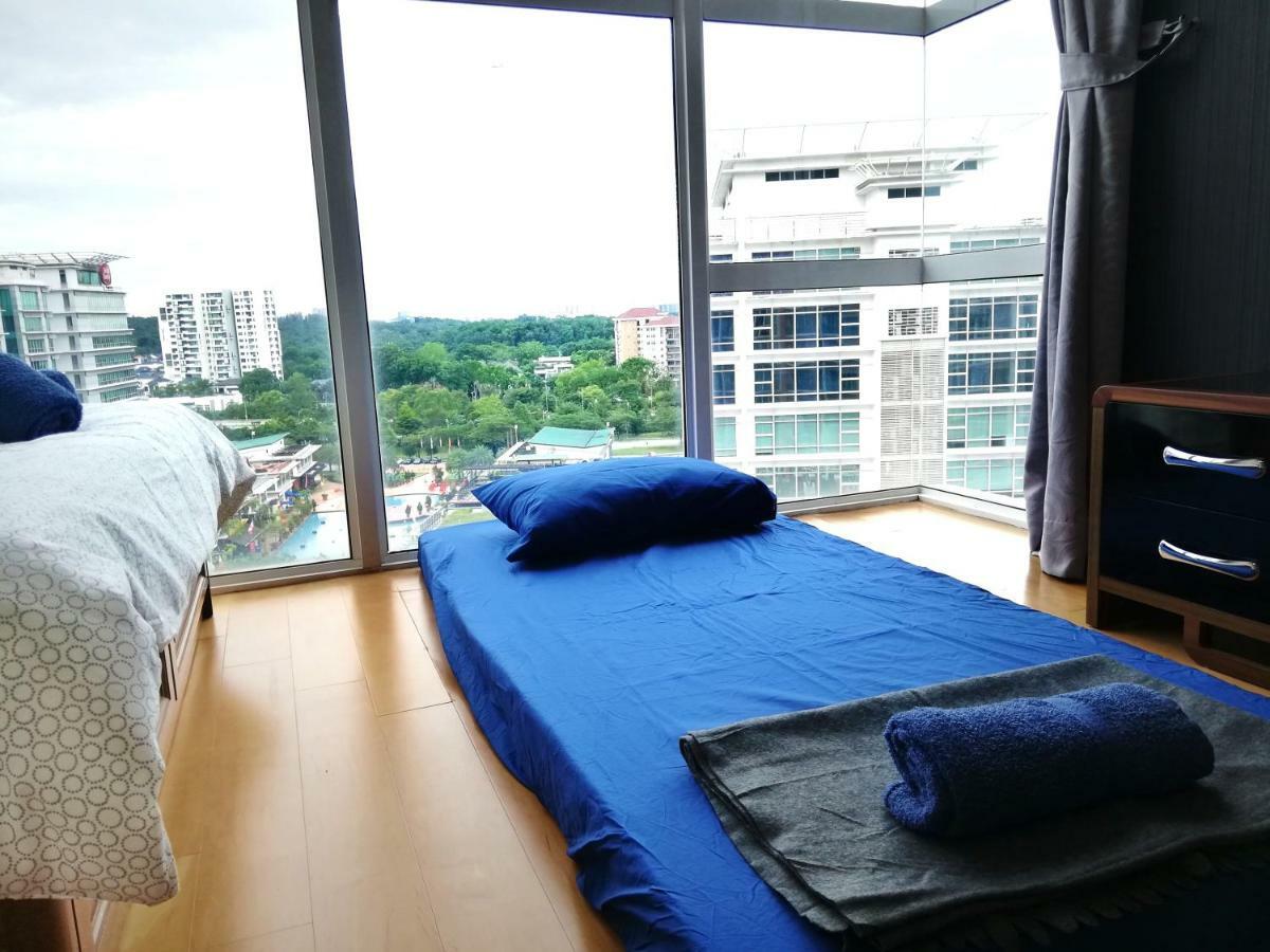 Ara Damansara Oasis Residence, Specious Home 4-8Pax, 8Min Subang Airport, 10Min Sunway Petaling Dzsaja Kültér fotó