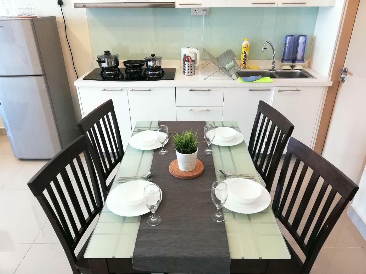 Ara Damansara Oasis Residence, Specious Home 4-8Pax, 8Min Subang Airport, 10Min Sunway Petaling Dzsaja Kültér fotó