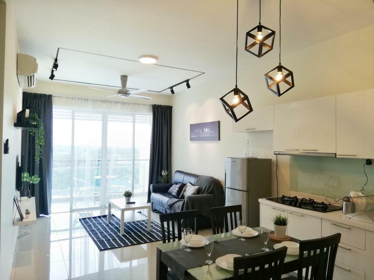 Ara Damansara Oasis Residence, Specious Home 4-8Pax, 8Min Subang Airport, 10Min Sunway Petaling Dzsaja Kültér fotó