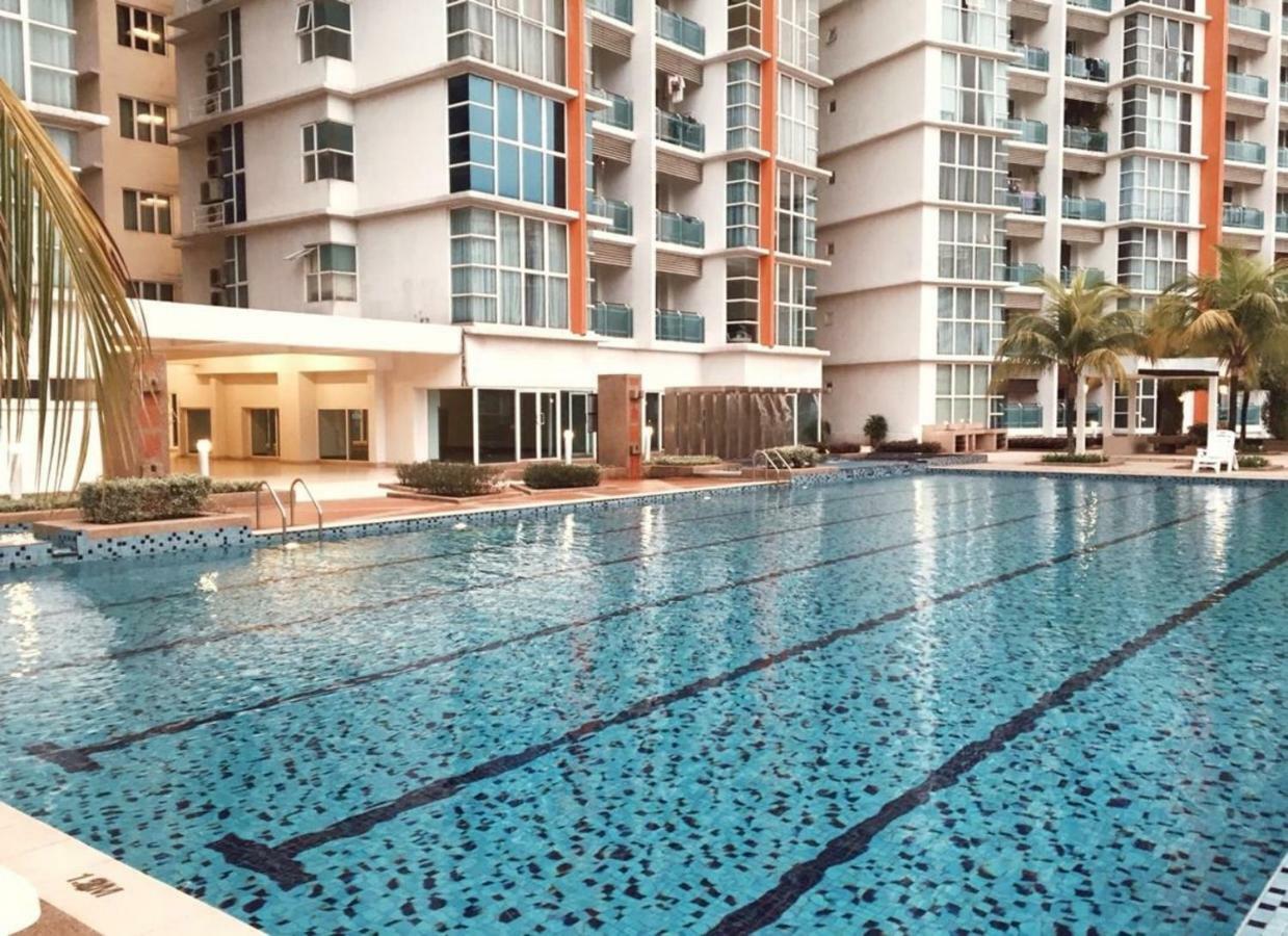 Ara Damansara Oasis Residence, Specious Home 4-8Pax, 8Min Subang Airport, 10Min Sunway Petaling Dzsaja Kültér fotó