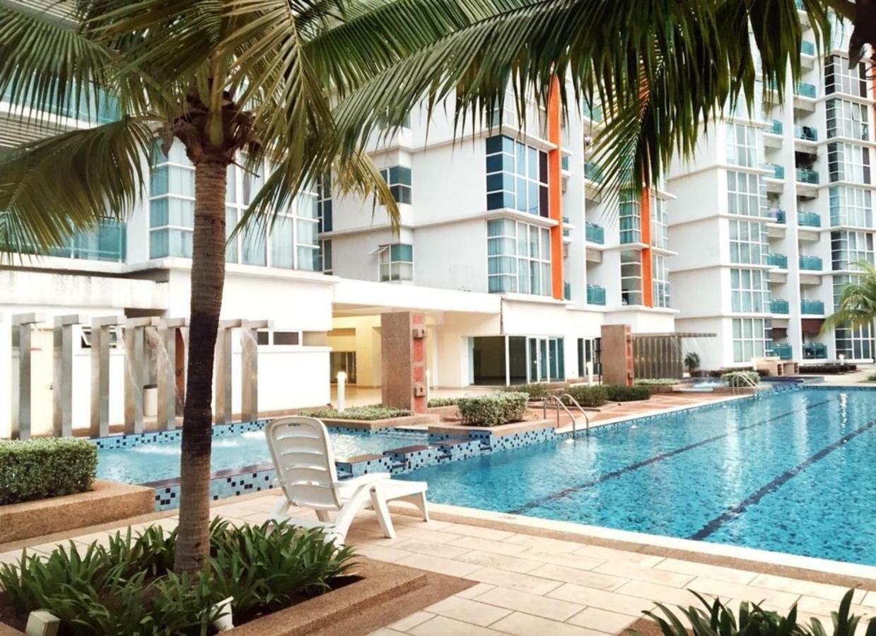 Ara Damansara Oasis Residence, Specious Home 4-8Pax, 8Min Subang Airport, 10Min Sunway Petaling Dzsaja Kültér fotó